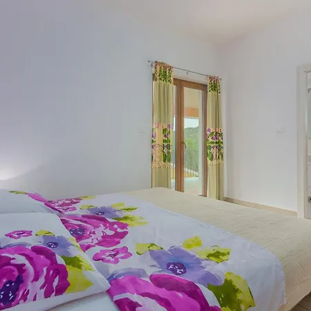 Villa Santa Lucia - Istrian Oasis Koromačno