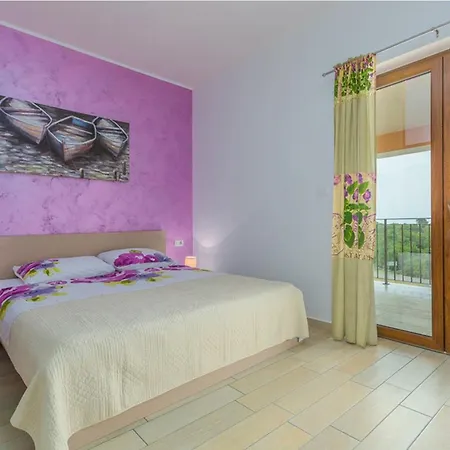 Santa Lucia - Istrian Oasis Villa Koromačno